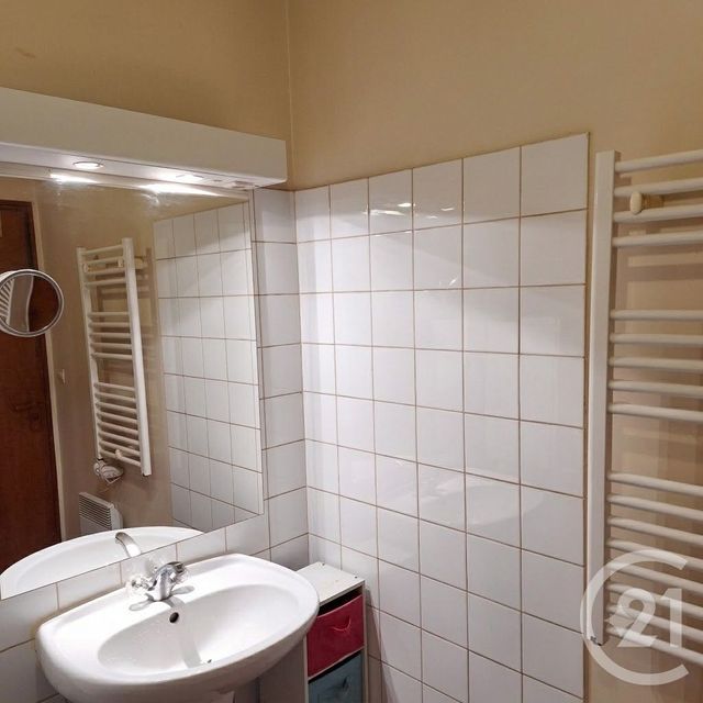 Appartement F2 à vendre - 2 pièces - 44.18 m2 - ST MAURICE - 94 - ILE-DE-FRANCE - Century 21 Parvis Et Remises