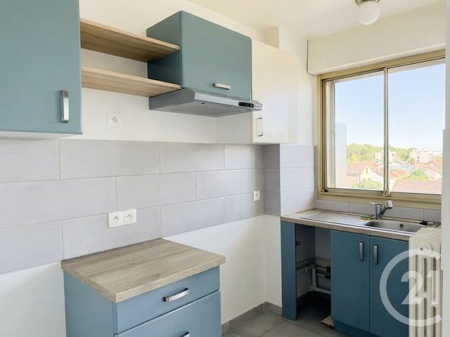 Appartement F1 à vendre - 1 pièce - 25.0 m2 - ST MAUR DES FOSSES - 94 - ILE-DE-FRANCE - Century 21 Parvis Et Remises