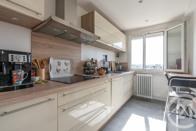 Appartement F3 à vendre - 3 pièces - 70.0 m2 - ST MAUR DES FOSSES - 94 - ILE-DE-FRANCE - Century 21 Parvis Et Remises