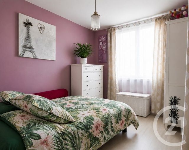 Appartement F4 à vendre - 4 pièces - 64.06 m2 - ST MAUR DES FOSSES - 94 - ILE-DE-FRANCE - Century 21 Parvis Et Remises