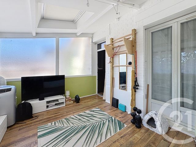 maison à vendre - 6 pièces - 132.0 m2 - LA VARENNE ST HILAIRE - 94 - ILE-DE-FRANCE - Century 21 Parvis Et Remises