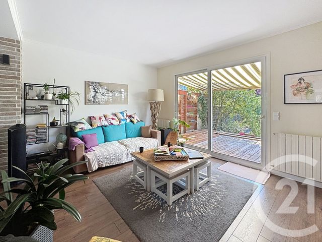 maison à vendre - 6 pièces - 132.0 m2 - LA VARENNE ST HILAIRE - 94 - ILE-DE-FRANCE - Century 21 Parvis Et Remises