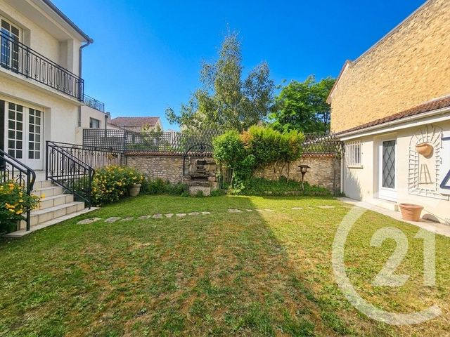 maison à vendre - 8 pièces - 213.37 m2 - ST MAUR DES FOSSES - 94 - ILE-DE-FRANCE - Century 21 Parvis Et Remises