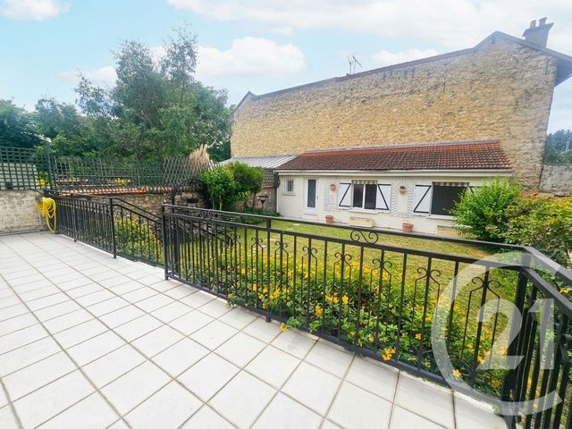 maison à vendre - 8 pièces - 213.37 m2 - ST MAUR DES FOSSES - 94 - ILE-DE-FRANCE - Century 21 Parvis Et Remises