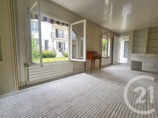 maison à vendre - 8 pièces - 213.37 m2 - ST MAUR DES FOSSES - 94 - ILE-DE-FRANCE - Century 21 Parvis Et Remises