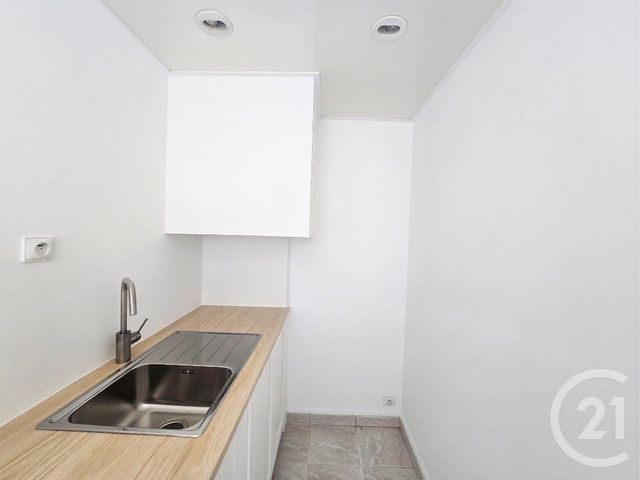 maison à vendre - 8 pièces - 213.37 m2 - ST MAUR DES FOSSES - 94 - ILE-DE-FRANCE - Century 21 Parvis Et Remises